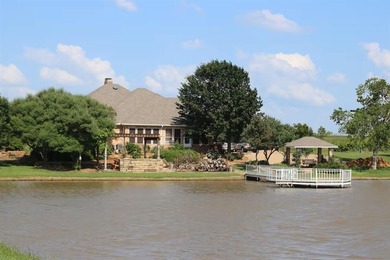 (private lake, pond, creek) Home For Sale in Mabank Texas