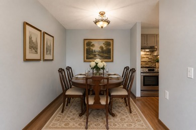 Wow totally updated 3rd floor 2 bed room unite and see the views - photo 5
