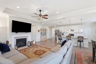 Built in 2021, this beautifully designed one-story home in Sun - photo 9