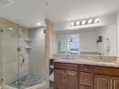 BEAUTIFULLY updated and upgraded from top to bottom. Tastefully - photo 10