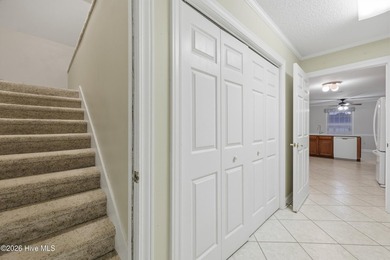 Lovely, open entry in this brick home located on a 1+ acre lot - photo 22