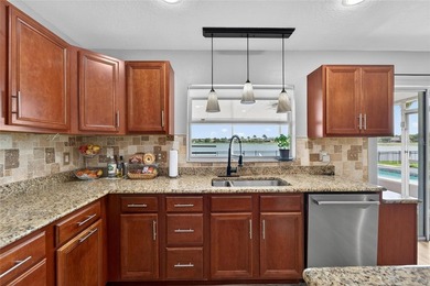 5325 Sandy Shell Dr, Apollo Beach, FL 33572 | 3 Bedrooms | 2 - photo 24