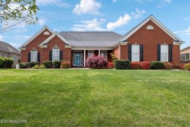 Lake Home For Sale in Lenoir City, Tennessee