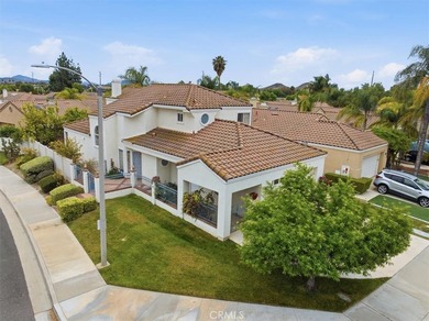 Back on the market due to no fault of the home. Welcome to this - photo 4