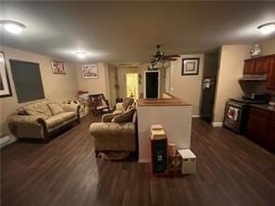 WE ARE PROUD TO PRESENT THIS FULLY DETACHED 1 FAMILY IS - photo 4