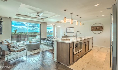 Beautifully updated 4th-floor condo in the heart of Old Town