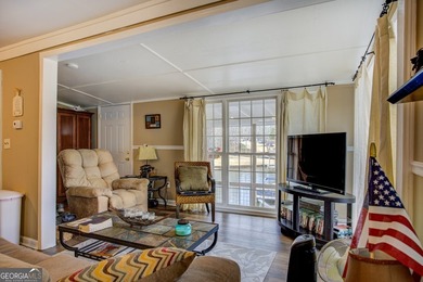 LOCATION, LOCATION, LOCATION... Big price reduction on this cozy - photo 5
