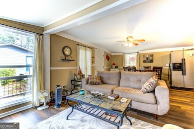LOCATION, LOCATION, LOCATION... Big price reduction on this cozy - photo 7