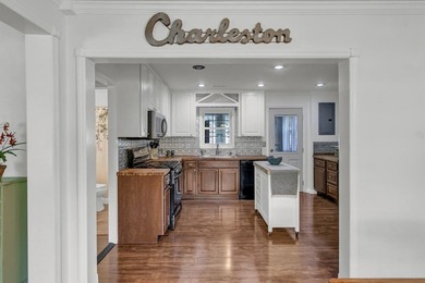 Life in Parkwood Estates is all about location and lifestyle - photo 12