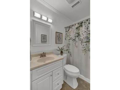 Life in Parkwood Estates is all about location and lifestyle - photo 20
