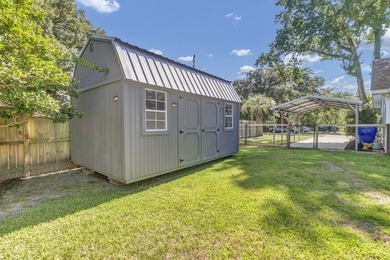 Life in Parkwood Estates is all about location and lifestyle - photo 33