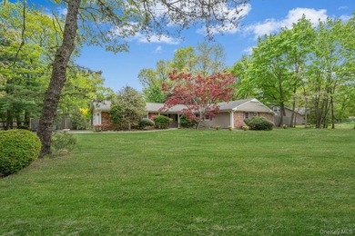 Great opportunity to make this 3-bedroom, 2-bath home your own! - photo 3