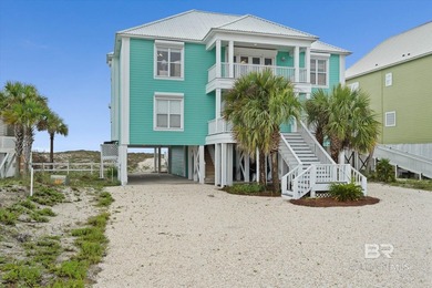 Calling all investors and dream home seekers! This exceptional - photo 2
