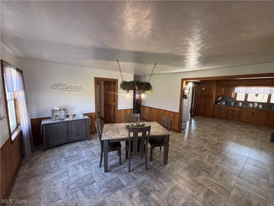 This beautiful, custom home is definitely one of a kind. Walk - photo 6