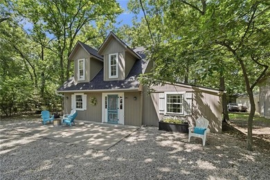 Welcome to your private retreat in the highly desirable Linn - photo 11