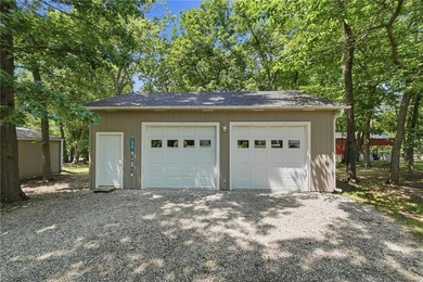 Welcome to your private retreat in the highly desirable Linn - photo 13
