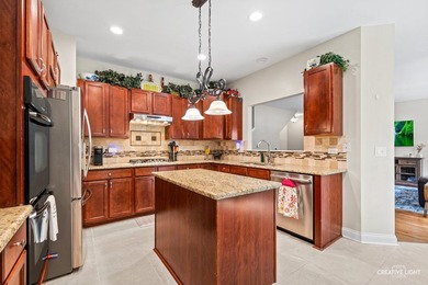 Welcome to your dream home! This beautifully updated 5-bedroom - photo 10