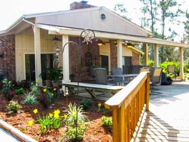 Lake Home For Sale in Zwolle, Louisiana
