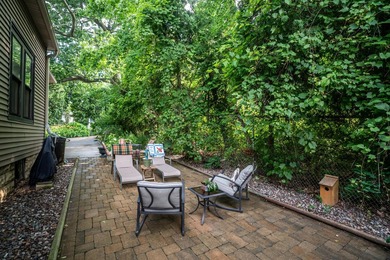 Welcome to this private, corner lot nestled along the Seminary - photo 25