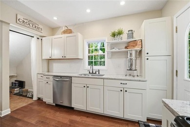 Welcome to your private retreat in the highly desirable Linn - photo 30