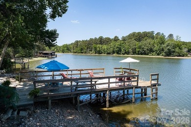 Escape to paradise in this inviting, spacious lakefront home - photo 31