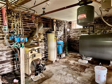 Nestled on 5.65 remarkably private acres along a quiet, bucolic - photo 36