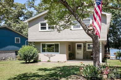 Escape to paradise in this inviting, spacious lakefront home - photo 36