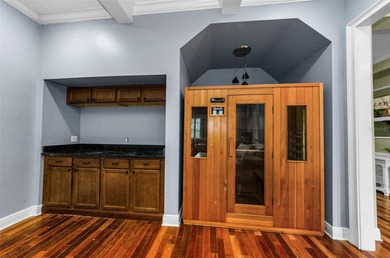 Welcome to your dream waterfront estate in the sought-after - photo 44