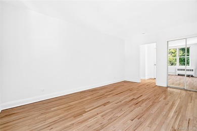 *SPONSOR SALE* NO BOARD APPROVAL! Welcome to the fully renovated - photo 16