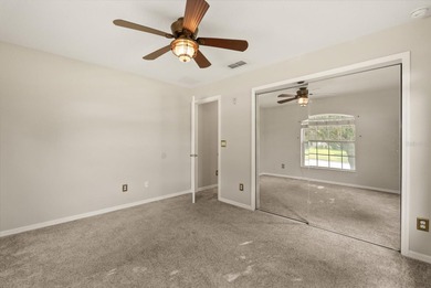 Bright and light meticulously maintained 4 bedrooms, 3 full - photo 18