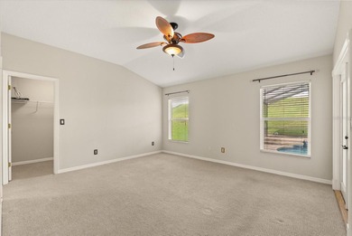 Bright and light meticulously maintained 4 bedrooms, 3 full - photo 22