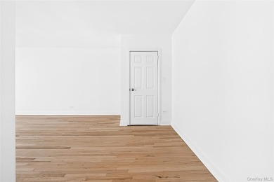 *SPONSOR SALE* NO BOARD APPROVAL! Welcome to the fully renovated - photo 23