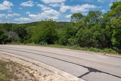Escape to the tranquility of Texas Hill Country living with this - photo 5