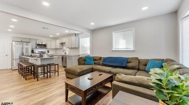 This beautifully renovated ranch home in Venice Park, Atlantic - photo 5