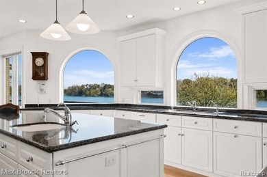 Perched above the shoreline with sweeping, unobstructed views - photo 19
