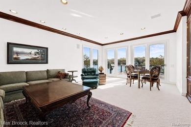Perched above the shoreline with sweeping, unobstructed views - photo 26