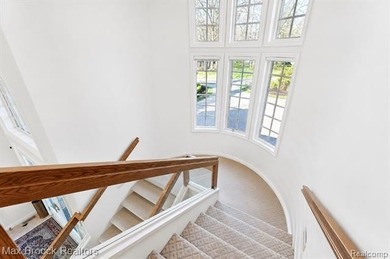 Perched above the shoreline with sweeping, unobstructed views - photo 33