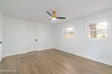 Come see this 4 Bedroom Split-level! This home has 3 bedrooms - photo 38
