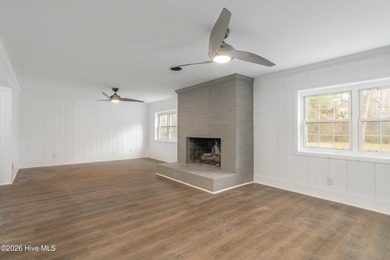 Come see this 4 Bedroom Split-level! This home has 3 bedrooms - photo 43
