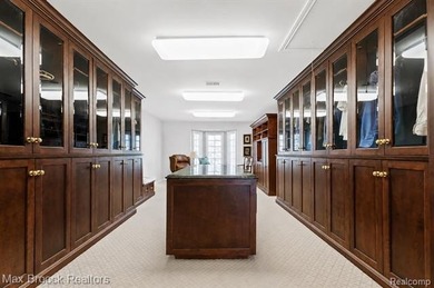 Perched above the shoreline with sweeping, unobstructed views - photo 44