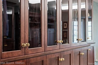 Perched above the shoreline with sweeping, unobstructed views - photo 45