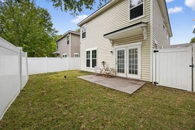 Palmetto Pointe Townes, 3-bedroom 2.5 bath, single-family home - photo 27