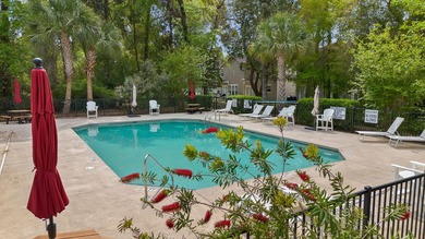 Palmetto Pointe Townes, 3-bedroom 2.5 bath, single-family home - photo 32
