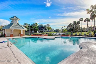 Live at the beach! Bright and open two bedroom, two bathroom - photo 41