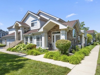 Welcome home to this bright and sunny first-floor ranch end-unit - photo 1