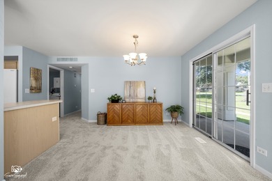 Welcome home to this bright and sunny first-floor ranch end-unit - photo 6
