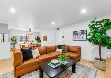 Welcome to this fully renovated 2-bedroom, 2-bath en-suite condo - photo 9