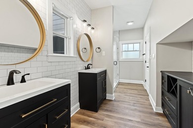 Incredible opportunity to own a fantastic 4-bedroom, 3-bath home - photo 9