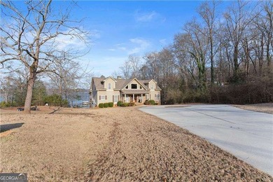 Welcome to your private three-level lake house retreat - photo 10