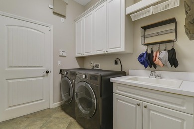 Welcome to 4225 SW Ragen Street - a beautifully updated - photo 23